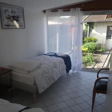 Circuit Expo Zenith بيت للعطل *