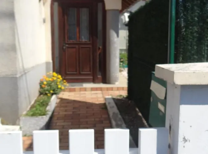 Holiday home Circuit Expo Zenith Le Mans